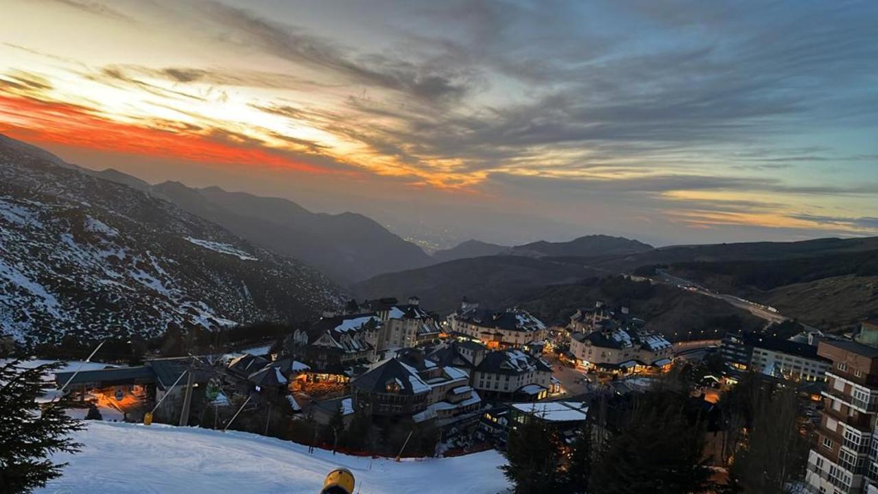 Apartmán Maribel Elite Con Piscina Y Jacuzzi Sierra Nevada Exteriér fotografie